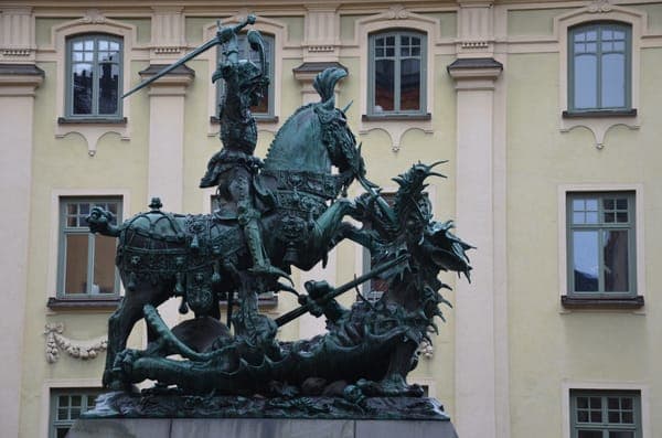 Hl. Georg im Kampf mit dem Drachen