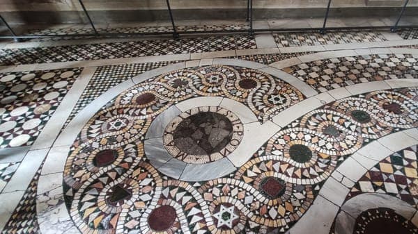 Museos Vaticanos - Sala de Sello - Suelo - 001