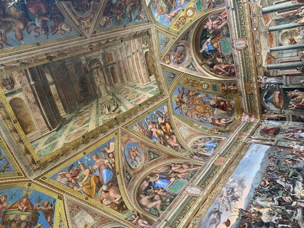 Vatican City 22 45 05 372000