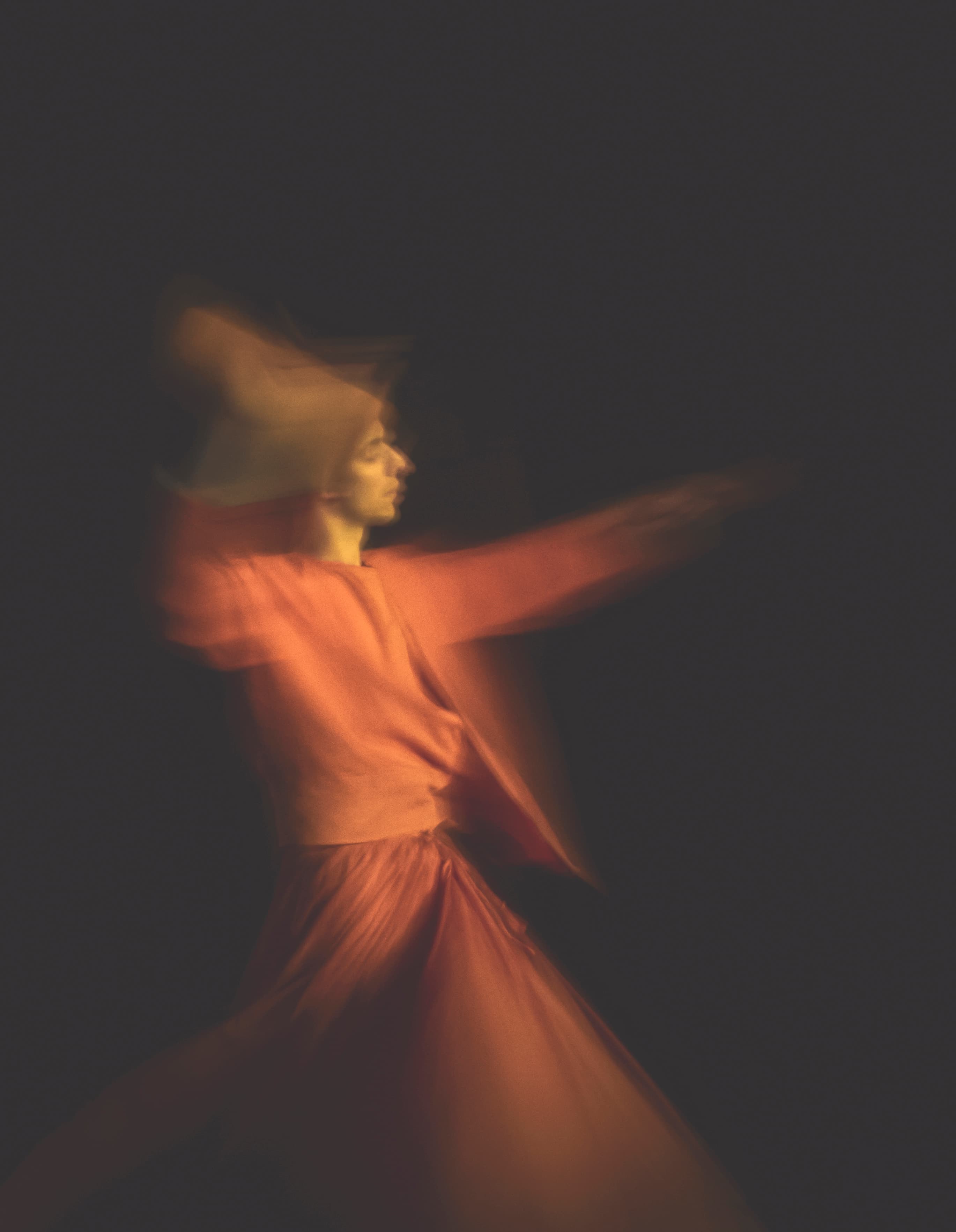 The dance of divine love