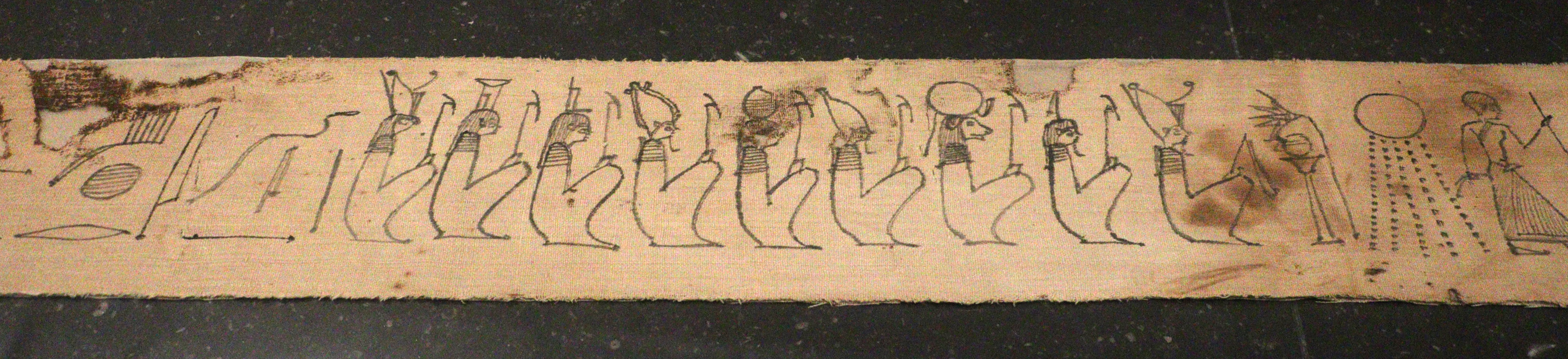 Egitto, bendaggio da mummia con estratti dal libro dei morti, 300 ac ca. 02